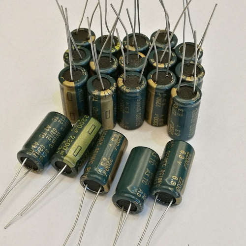 20pc Electrolytic Capacitors 2200uF 2200mfd 6.3V +105℃ Radial 10 x 20mm