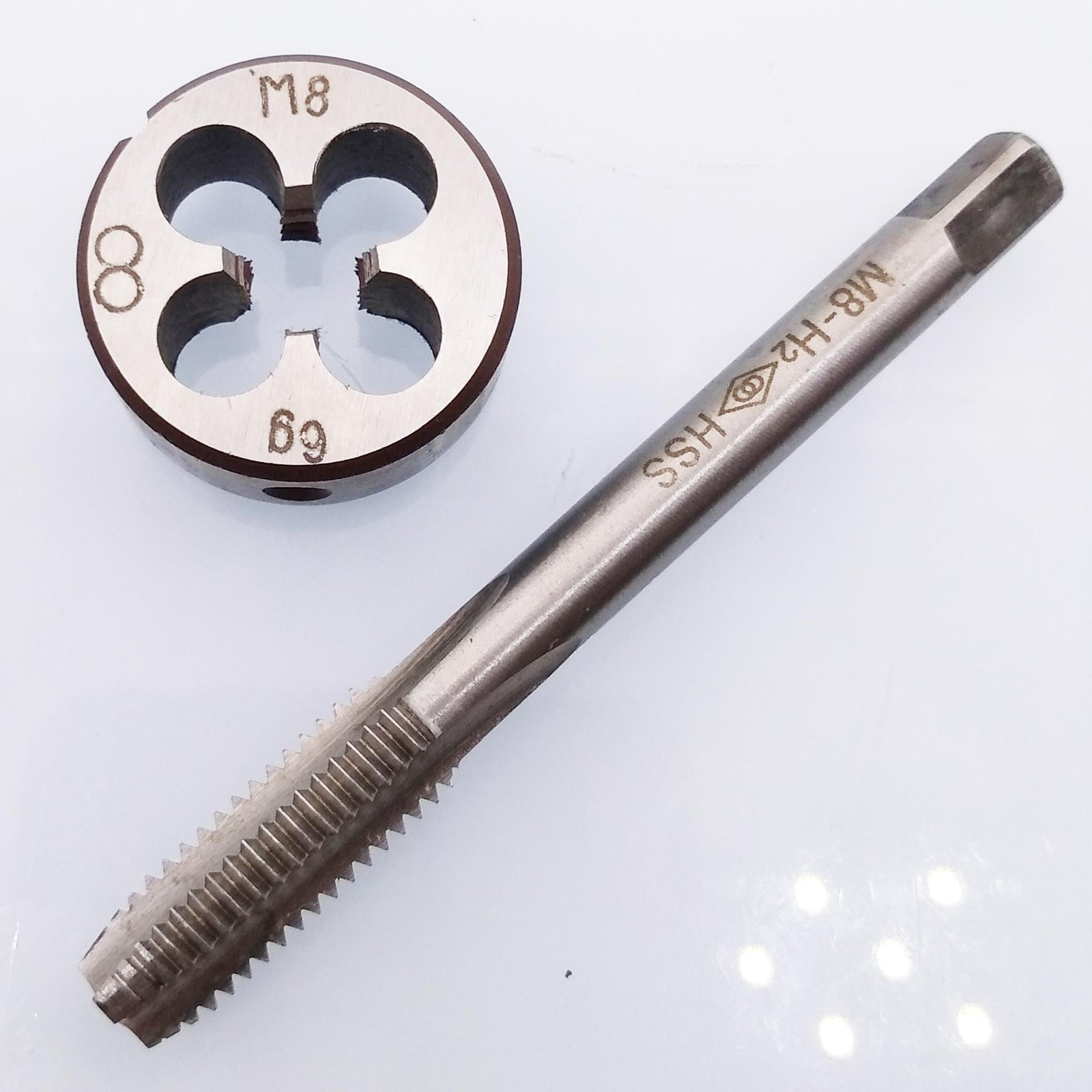 US Stock HSS M8 x 1.25mm Tap & M8 x 1.25mm Die Metric Thread Right Hand