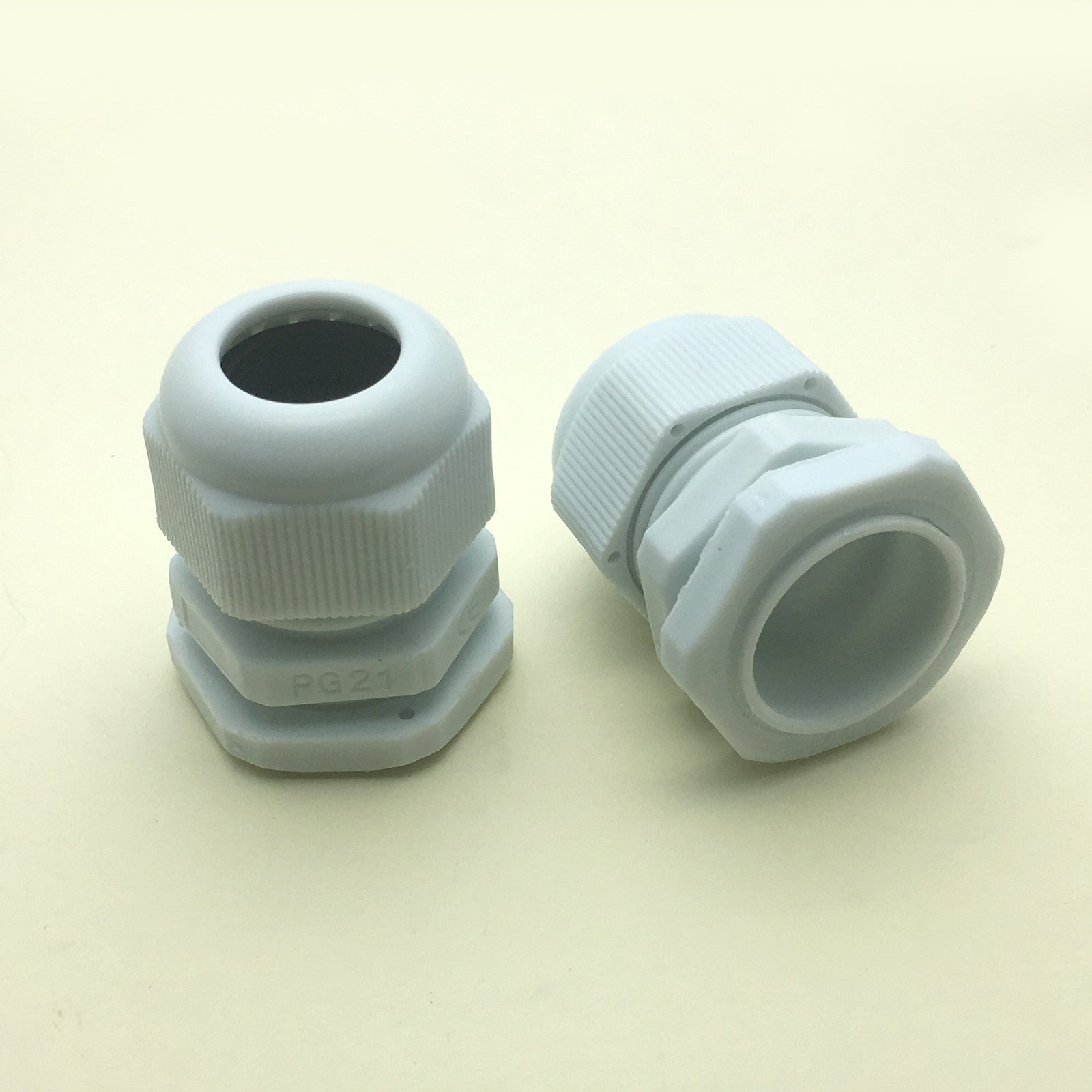 US Stock 5pcs PG21 White Waterproof Cable Gland Connector Cable Range 13-18mm