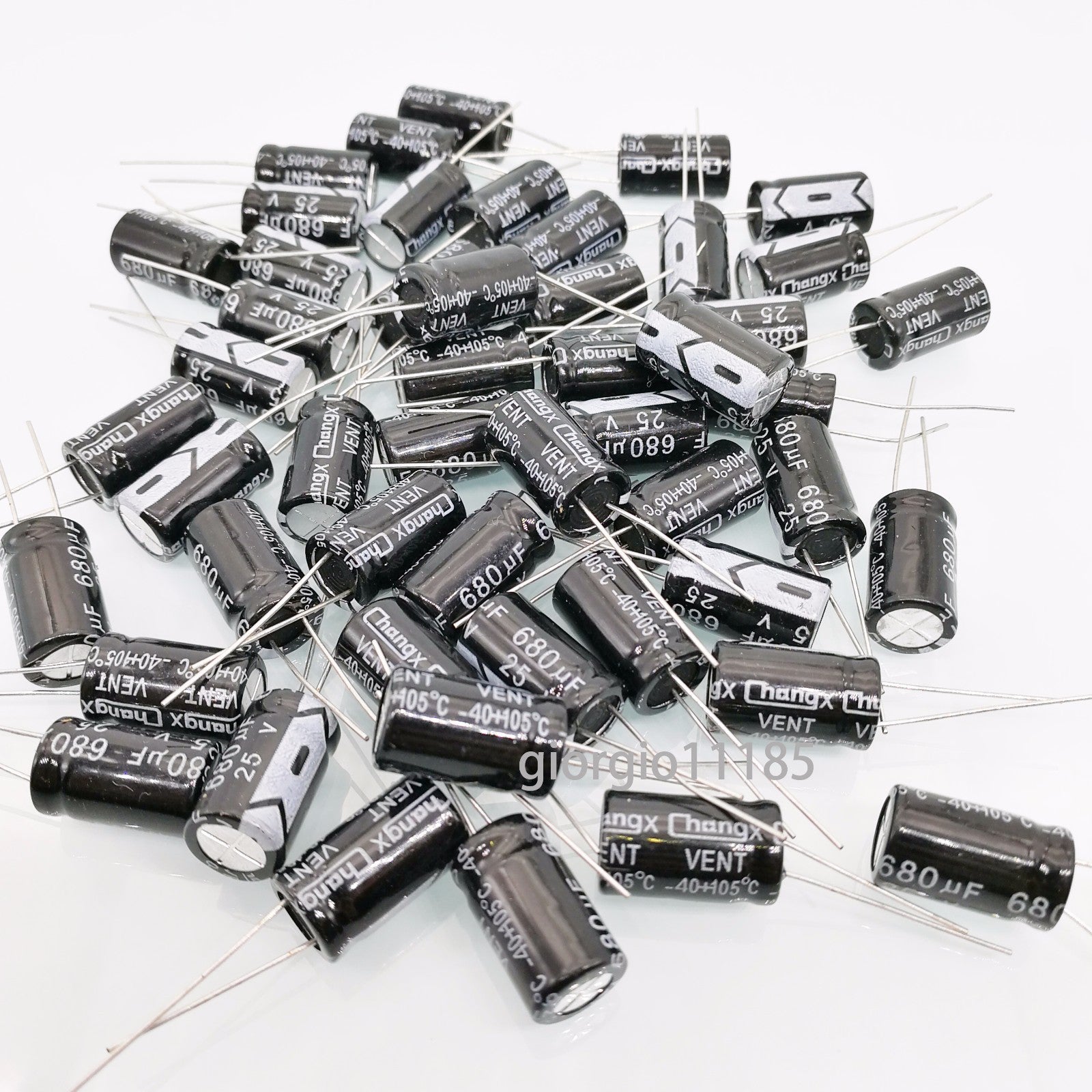 US Stock 50pcs Electrolytic Capacitors 680uF 680mfd 25V +105℃ Radial 8 x 15mm