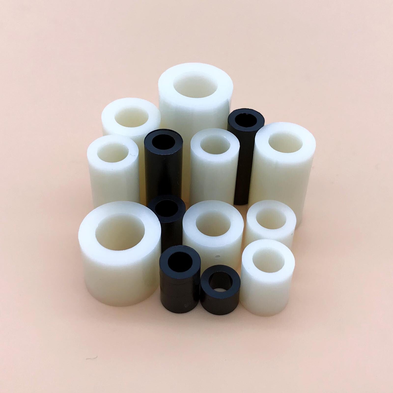 100pcs Black Nylon ABS Round Non-Threaded Column Standoff Spacer Washer M4x2mm
