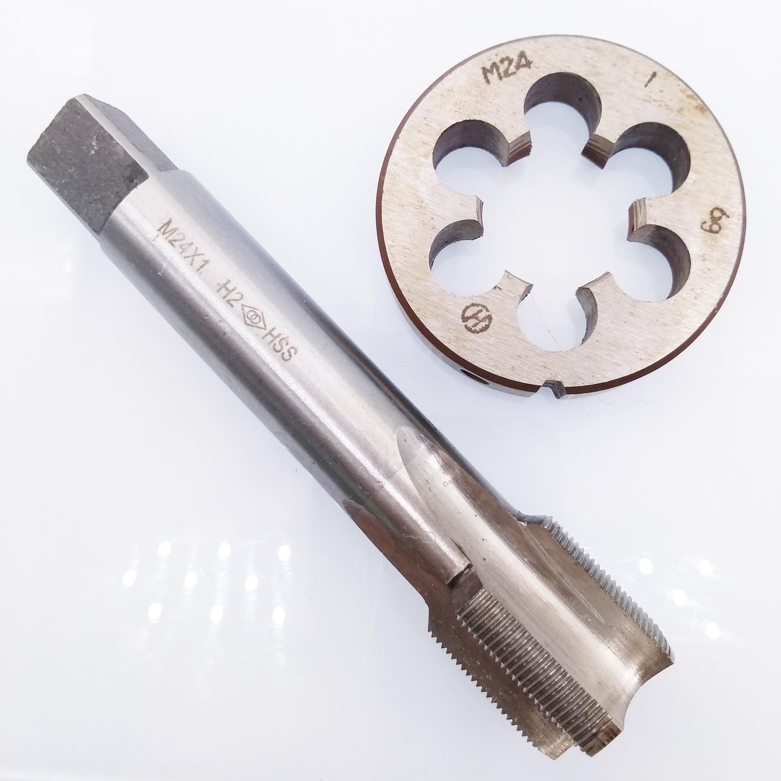 US Stock HSS M24 x 1mm Tap & M24 x 1.0mm Die Metric Thread Right Hand