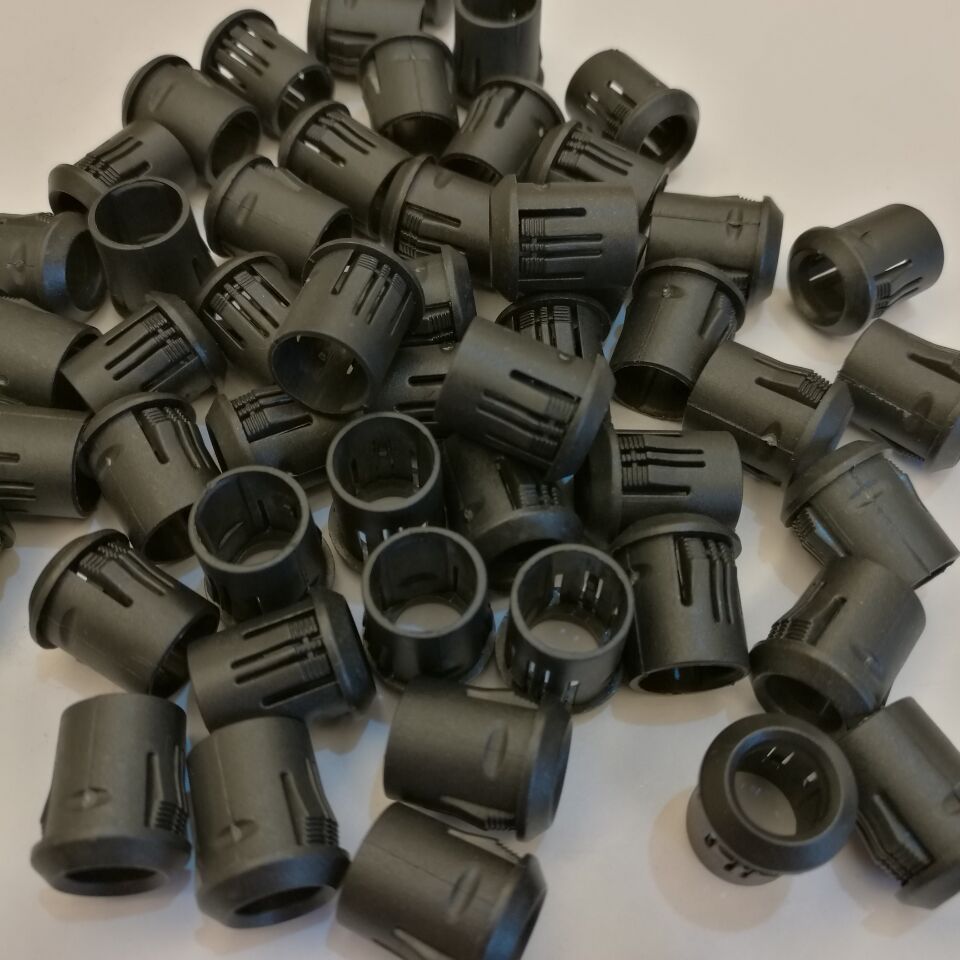US Stock 50pcs 10mm Black Plastic LED Clip Holder Case Cup Mounting New