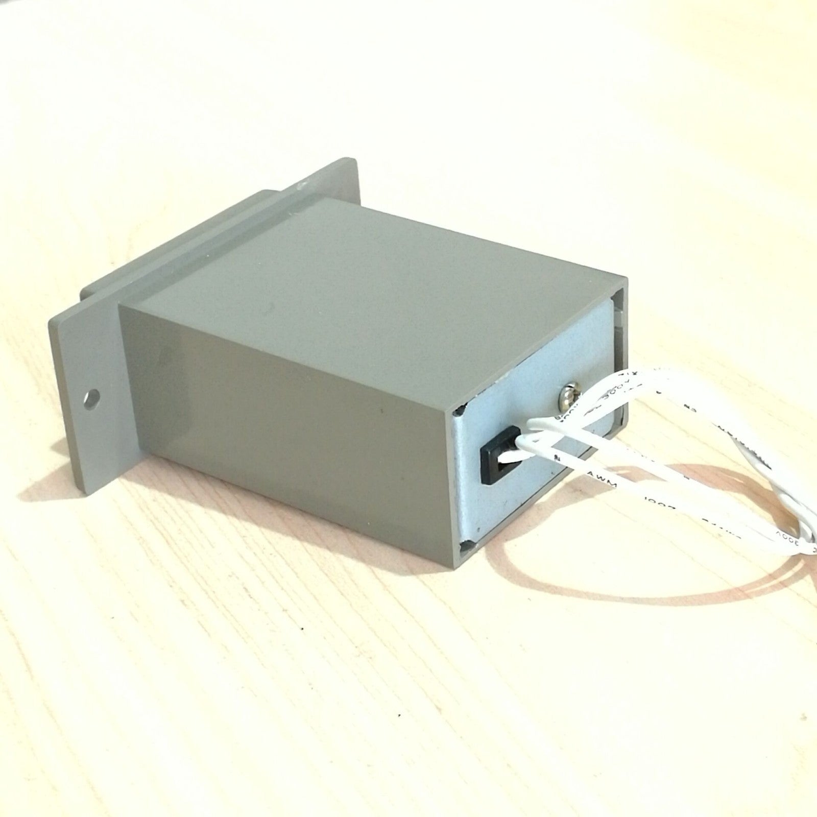 US Stock AC 110V LFC-5 Electromagnetic Cumulative Counter 5 Digital