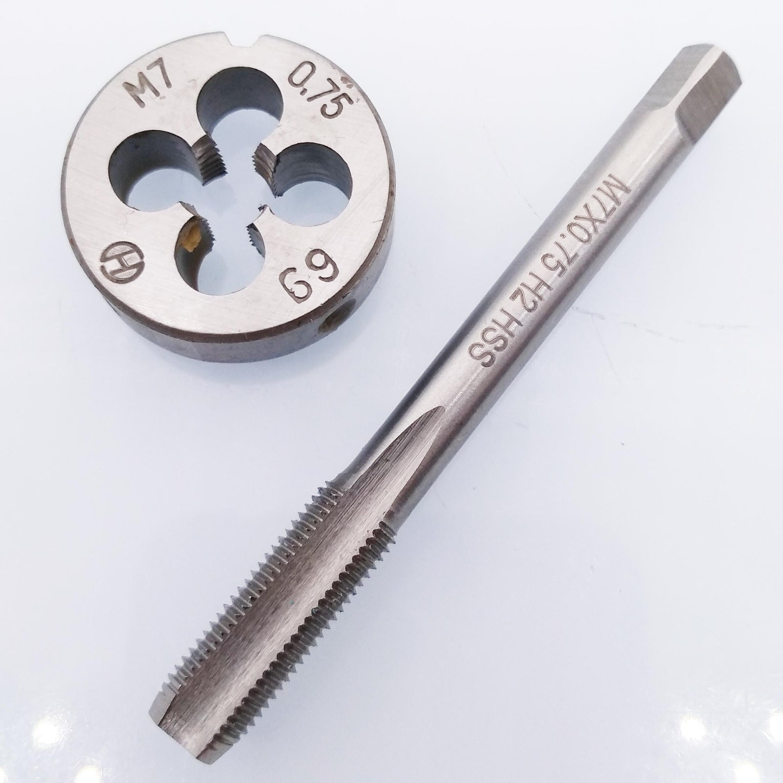 US Stock HSS M7 x 0.75mm Tap & M7 x 0.75mm Die Metric Thread Right Hand