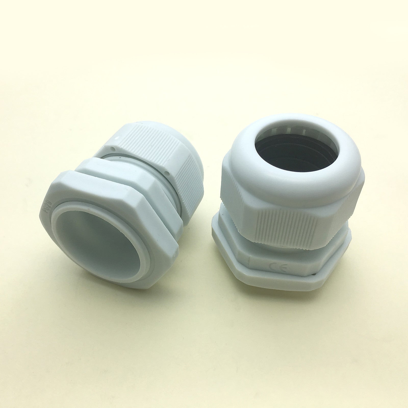 US Stock 5pcs PG29 White Waterproof Cable Gland Connector Cable Range 18-25mm
