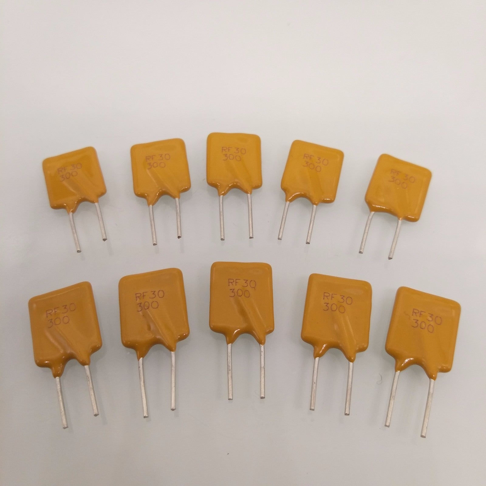 US Stock 10pcs 3A 30V PPTC PolySwitch Resettable Fuse