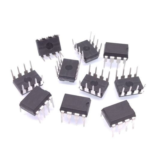 10pcs UC3843BN DIP8 UC3843B UC3843 3843B CONTROLLERS