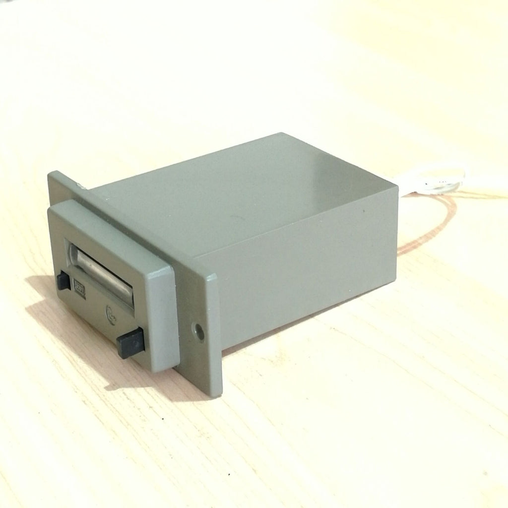 US Stock AC 110V LFC-5 Electromagnetic Cumulative Counter 5 Digital