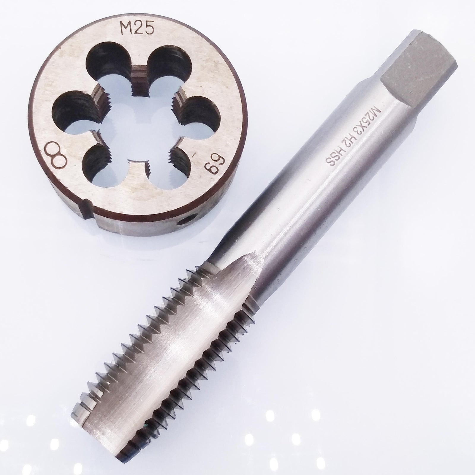 US Stock HSS M25 x 3mm Tap & M25 x 3.0mm Die Metric Thread Right Hand
