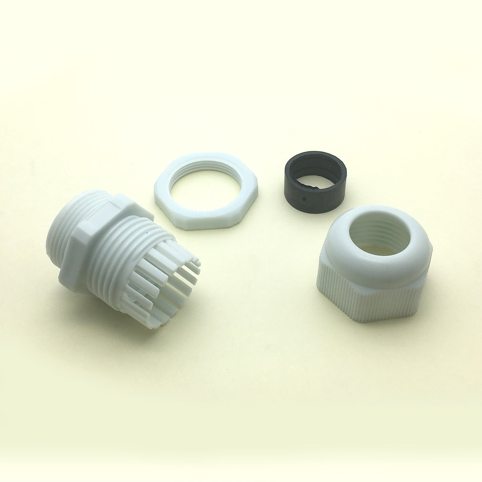 US Stock 5pcs PG21 White Waterproof Cable Gland Connector Cable Range 13-18mm