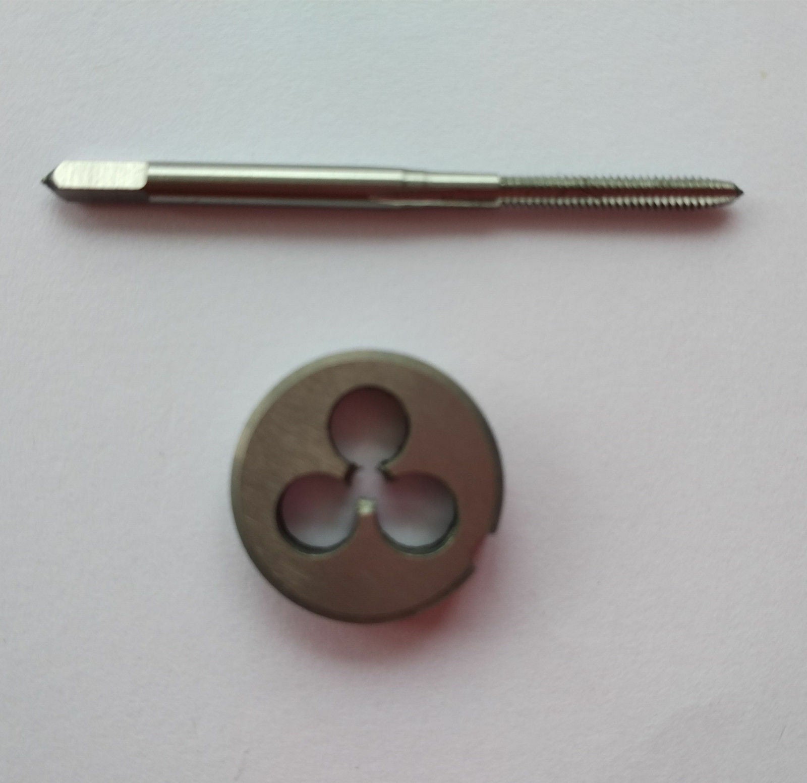 1 set HSS 1/4-32 UNEF Tap & 1/4-32 UNEF Die Right Hand