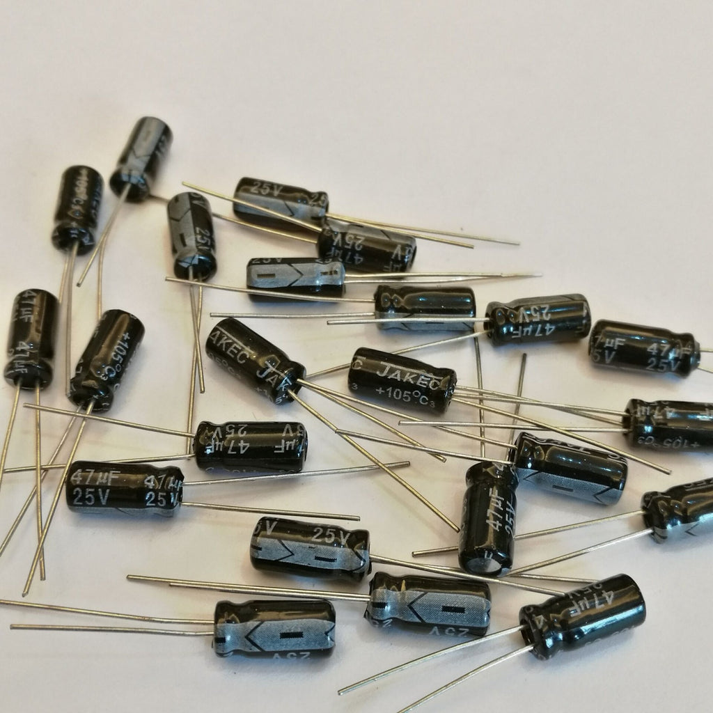 AU Stock 50pcs Electrolytic Capacitors 47uF 47mfd 25V +105℃ Radial 5 x 11mm