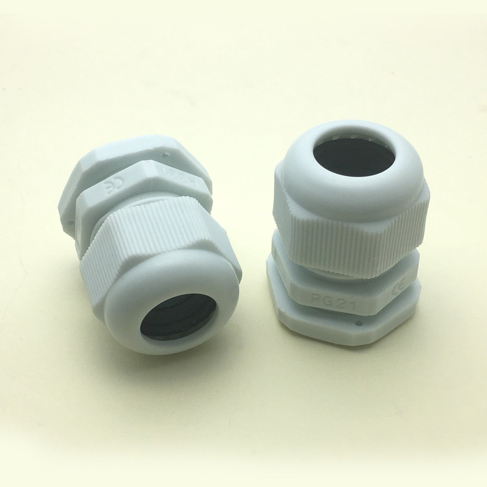 US Stock 5pcs PG21 White Waterproof Cable Gland Connector Cable Range 13-18mm