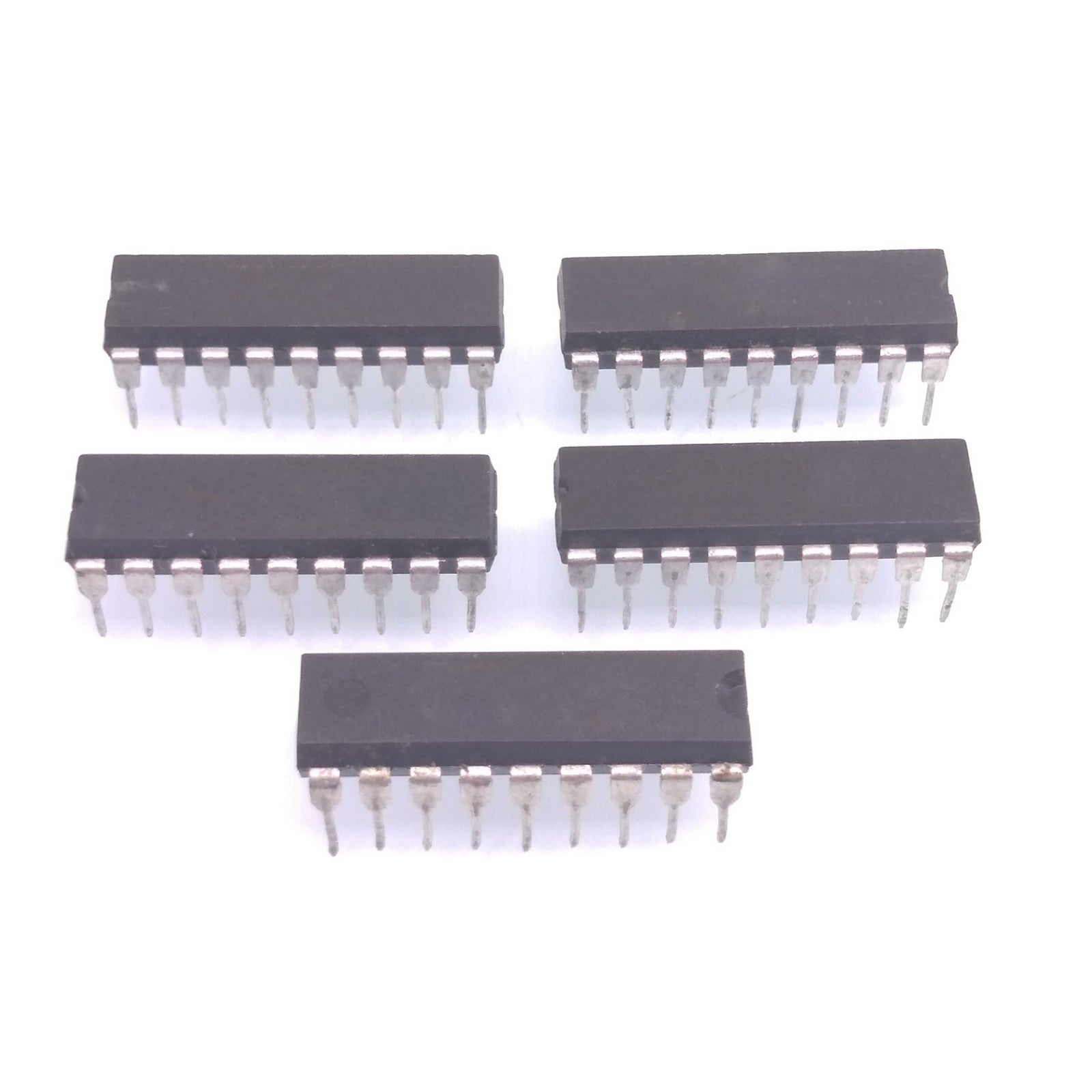 AU Stock 5pcs UDN6118A UDN6118 DIP-18 DISPLAY DRIVER IC