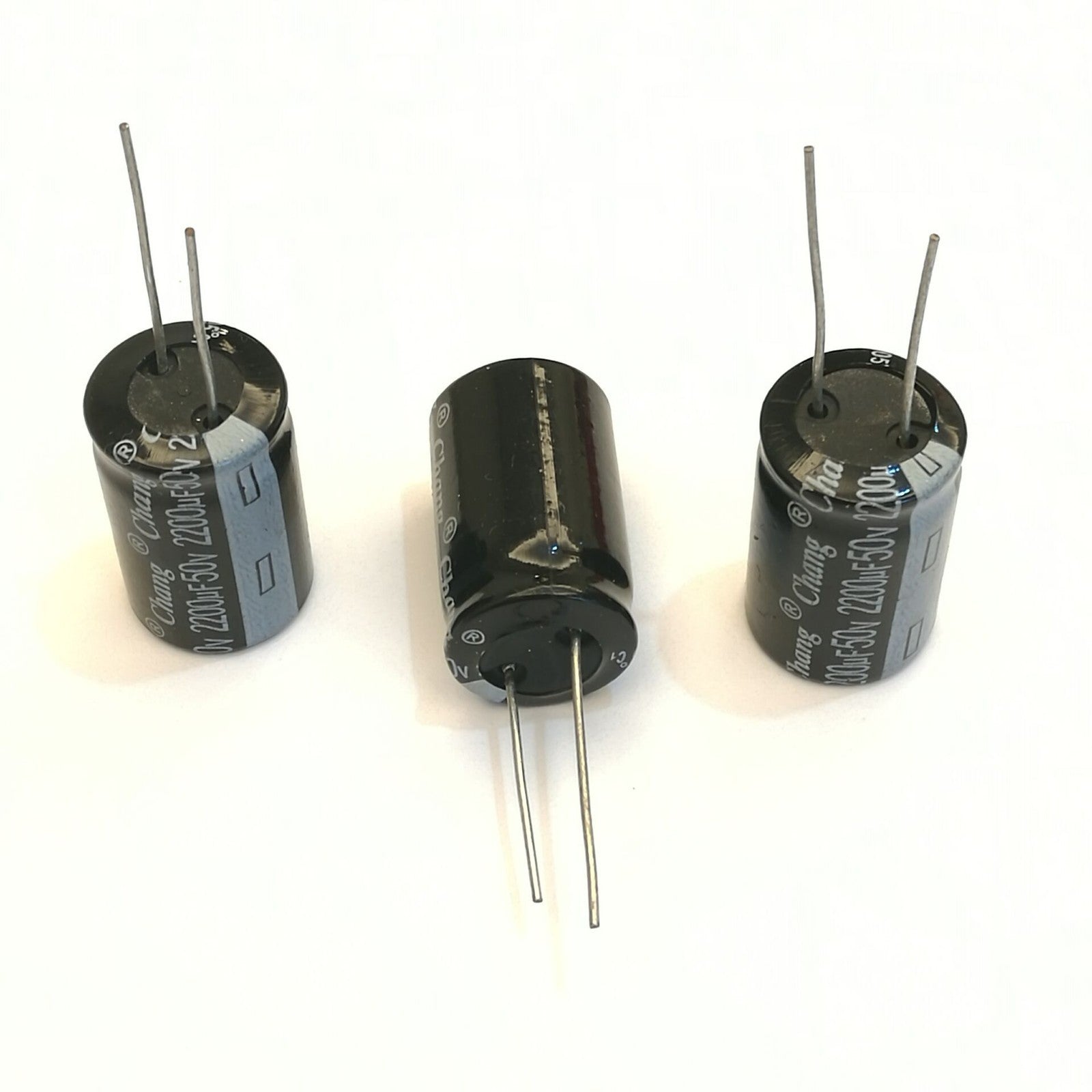 AU Stock 10pcs Electrolytic Capacitors 2200uF 50V +105℃ Radial 16 x 25mm